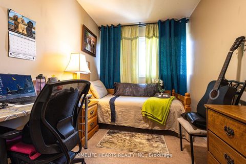 Photo 22 at 316 - 140 Leeward Glenway, Flemingdon Park, Toronto