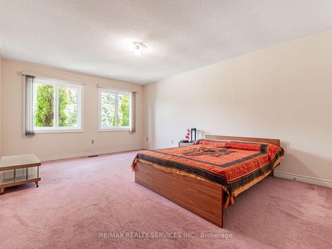 Photo 19 at 59 Chadwick Crescent, Bayview Hill, Richmond Hill