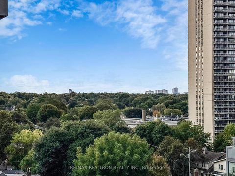 Photo 6 at 604 - 33 Helendale Avenue, Eglinton, Toronto