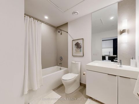 Photo 18 at 604 - 33 Helendale Avenue, Eglinton, Toronto
