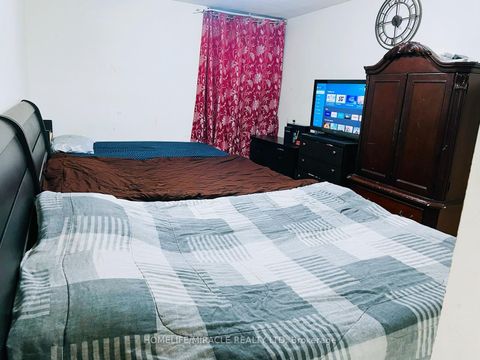 Photo 17 at 1108 - 5 Massey Square, Crescent Town, Toronto