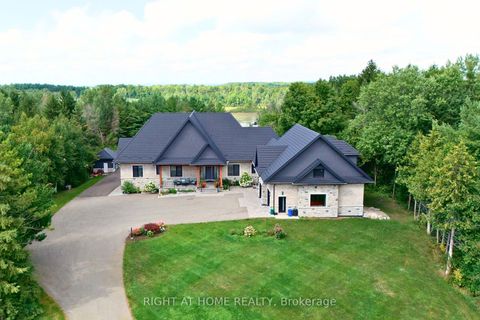 Photo 4 at 15670 10th Concession Road, Rural King, King