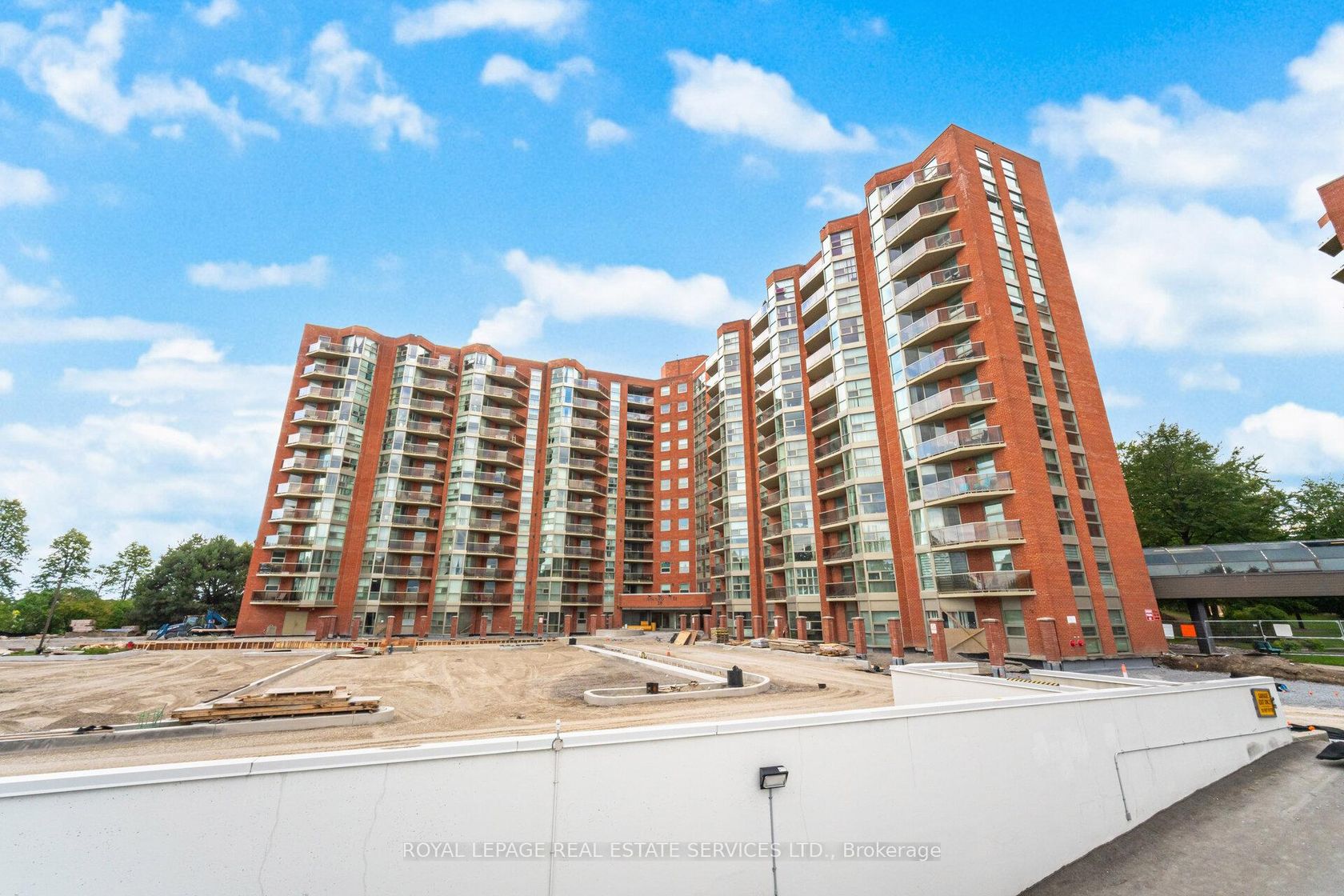 1102 - 20 Dean Park Road, Rouge E11, Toronto 