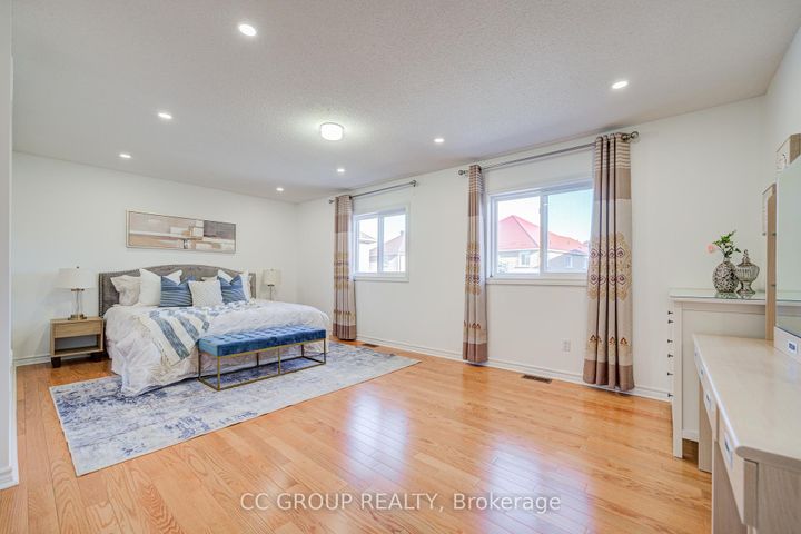 Photo 21 at 133 Joycedale Street, Middlefield, Markham
