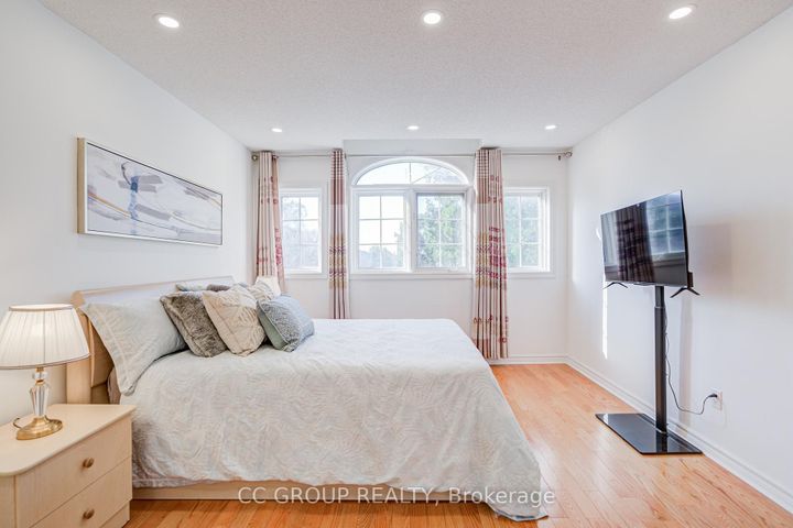Photo 29 at 133 Joycedale Street, Middlefield, Markham
