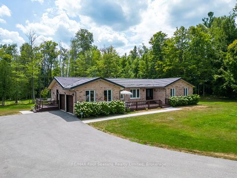 Photo 1 at 5259 Sunnidale Concession  5 Road, New Lowell, Clearview