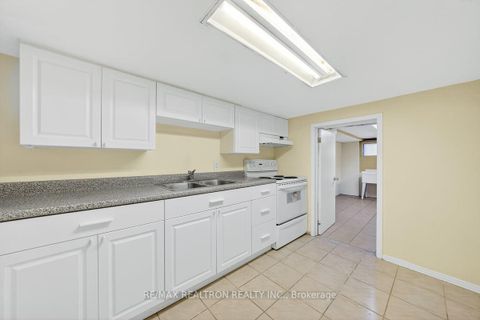 Photo 18 at 152 Gloucester Grove, Oakwood Village, Toronto
