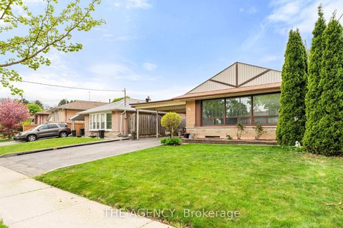 Photo 4 at 65 Barkwin Drive, Beaumonde Heights, Toronto