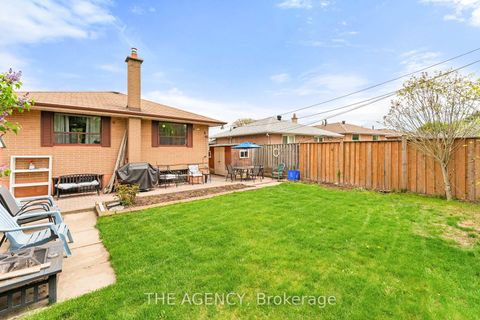 Photo 33 at 65 Barkwin Drive, Beaumonde Heights, Toronto