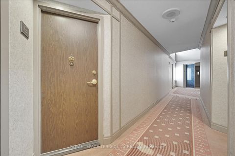 Photo 1 at F21 - 288 Mill Road, Markland Wood, Toronto