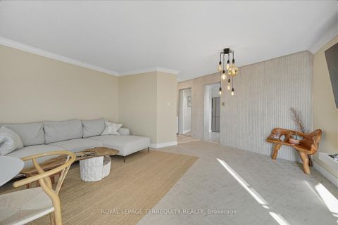 Photo 5 at F21 - 288 Mill Road, Markland Wood, Toronto