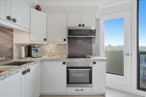 Photo 14 at F21 - 288 Mill Road, Markland Wood, Toronto
