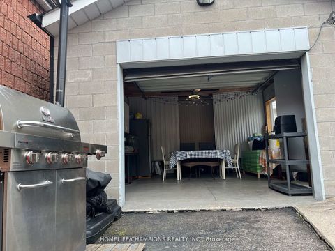 Photo 32 at 436 Oakwood Avenue, Oakwood Village, Toronto