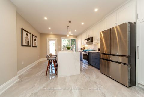 Photo 16 at 186 Milverton Boulevard, East York, Toronto