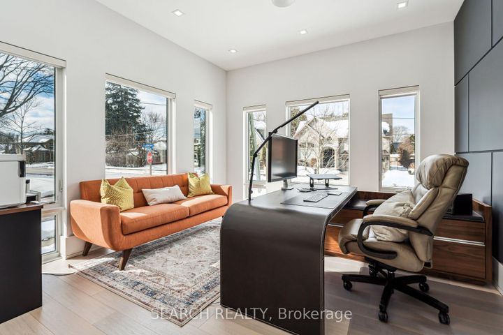 Photo 3 at 1297 Canterbury Road, Mineola, Mississauga