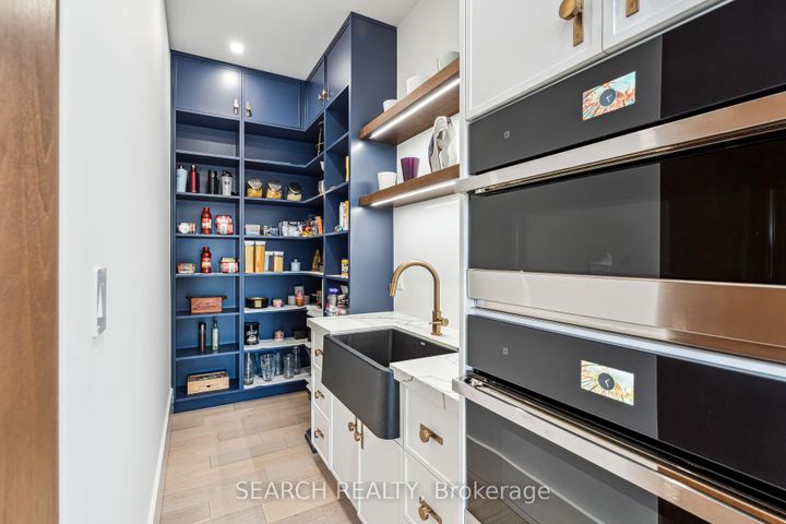 Photo 21 at 1297 Canterbury Road, Mineola, Mississauga