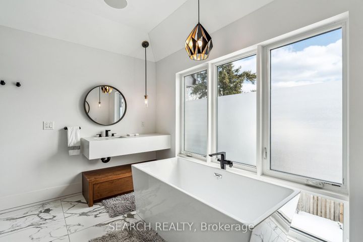 Photo 25 at 1297 Canterbury Road, Mineola, Mississauga