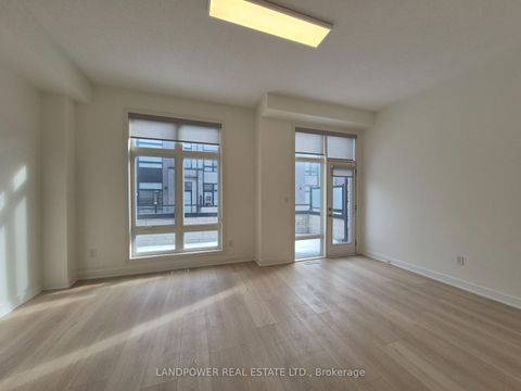 Photo 2 at 6 Gerussi Street, Vellore Village, Vaughan Photo 2 at 6 Gerussi Street, Vellore Village, Vaughan