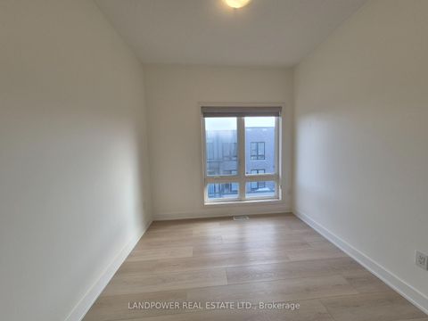 Photo 22 at 6 Gerussi Street, Vellore Village, Vaughan