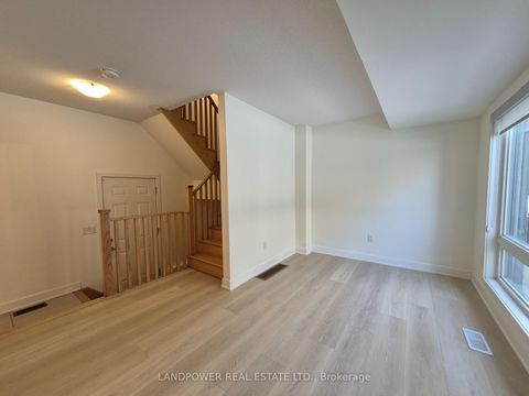 Photo 25 at 6 Gerussi Street, Vellore Village, Vaughan
