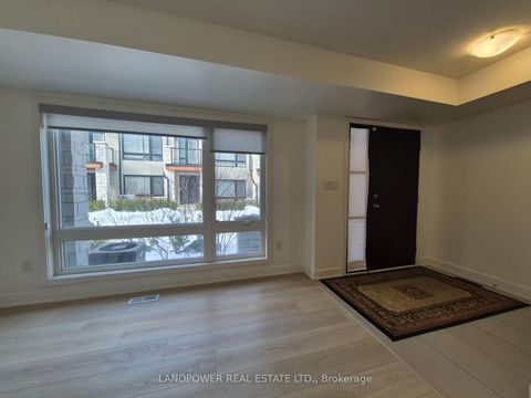 Photo 27 at 6 Gerussi Street, Vellore Village, Vaughan