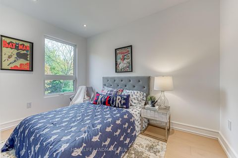 Photo 25 at 195 Albany Avenue, Annex, Toronto