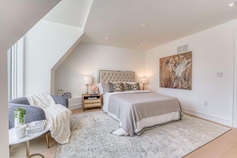 Photo 28 at 195 Albany Avenue, Annex, Toronto