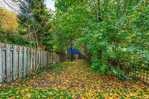 Photo 48 at 195 Albany Avenue, Annex, Toronto