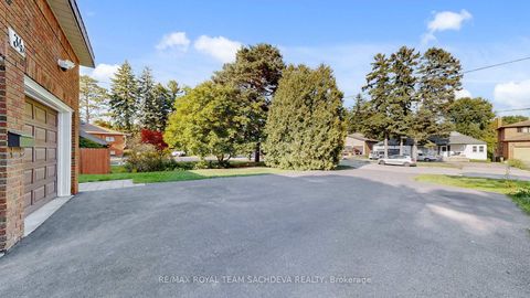 Photo 2 at 34A Orchard Park Drive, West Hill, Toronto Photo 2 at 34A Orchard Park Drive, West Hill, Toronto