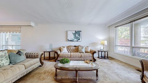 Photo 4 at 34A Orchard Park Drive, West Hill, Toronto