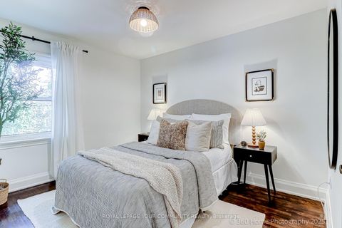 Photo 4 at 50 Allanbrooke Drive, Kingsway South, Toronto