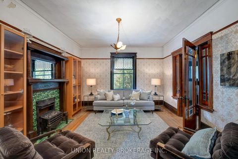 Photo 5 at 287 Ashdale Avenue, Coxwell, Toronto