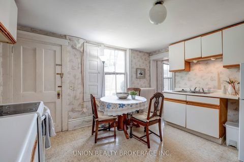 Photo 10 at 287 Ashdale Avenue, Coxwell, Toronto