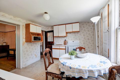 Photo 11 at 287 Ashdale Avenue, Coxwell, Toronto