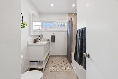 Photo 8 at 97 Westhampton Drive, The Westway, Toronto