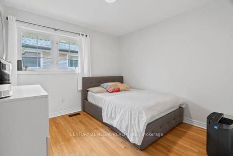 Photo 11 at 97 Westhampton Drive, The Westway, Toronto
