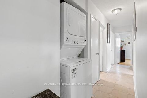 Photo 13 at 97 Westhampton Drive, The Westway, Toronto