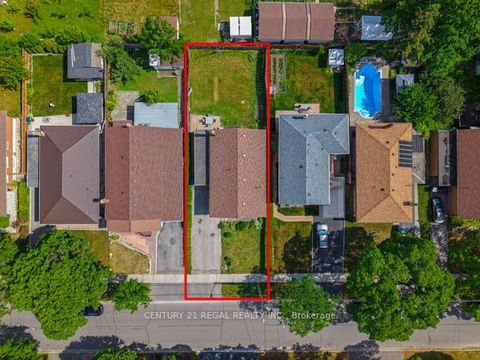 Photo 27 at 97 Westhampton Drive, The Westway, Toronto