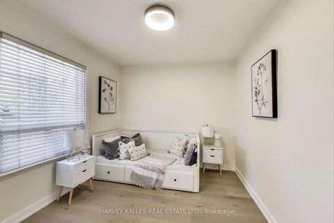 Photo 9 at 463 Westmount Avenue, Oakwood Village, Toronto