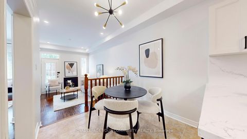 Photo 2 at 164 - 190 Harding Boulevard W, North Richvale, Richmond Hill