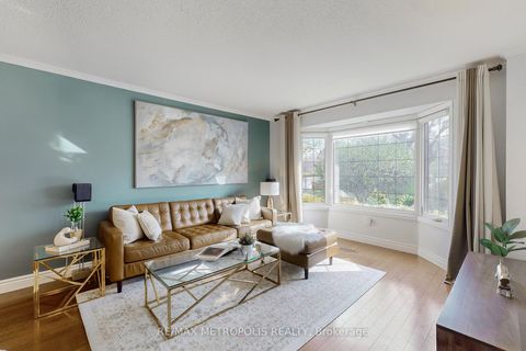 Photo 5 at 1310 Golden Meadow Trail, FA Falgarwood, Oakville