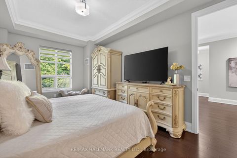 Photo 24 at 203 - 9909 Pine Valley Drive, Vellore Village, Vaughan