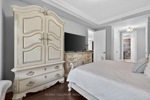 Photo 25 at 203 - 9909 Pine Valley Drive, Vellore Village, Vaughan