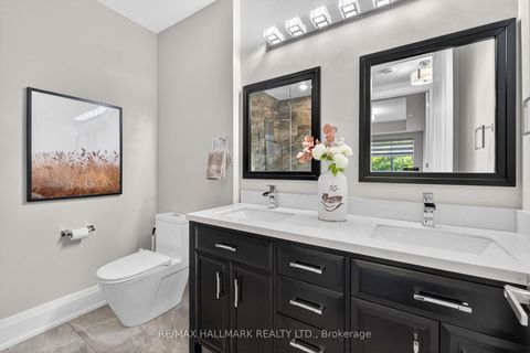 Photo 33 at 203 - 9909 Pine Valley Drive, Vellore Village, Vaughan
