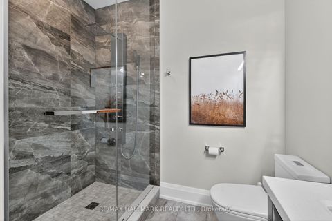 Photo 34 at 203 - 9909 Pine Valley Drive, Vellore Village, Vaughan