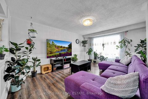 Photo 7 at 1139 ORIOLE Crescent, Alcona, Innisfil