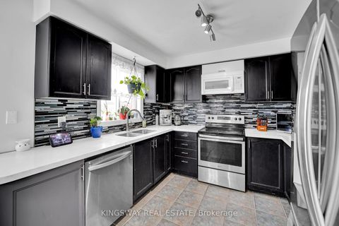 Photo 14 at 1139 ORIOLE Crescent, Alcona, Innisfil