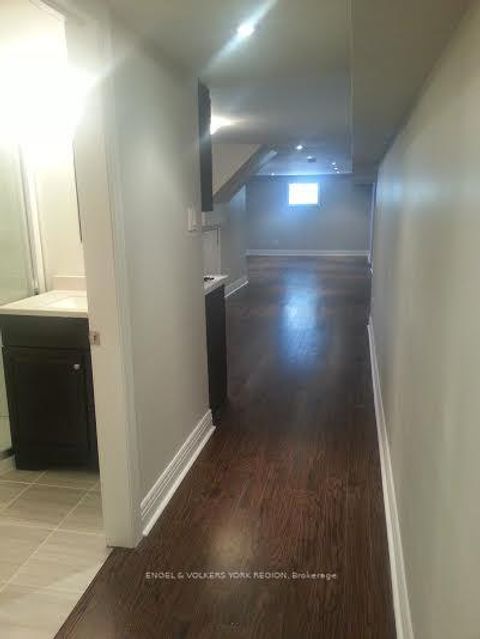 Photo 6 at 718 Mountview Place E, Leslie Valley, Newmarket