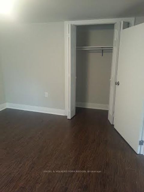 Photo 8 at 718 Mountview Place E, Leslie Valley, Newmarket