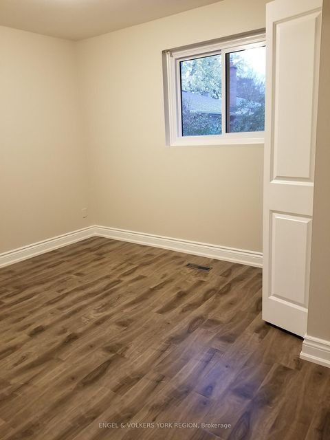 Photo 26 at 718 Mountview Place E, Leslie Valley, Newmarket